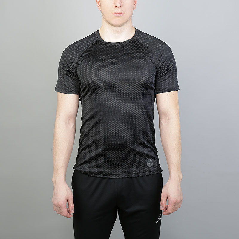 мужская черная футболка Nike Pro HyperCool Short-Sleeve Training Top 888291-010 - цена, описание, фото 1